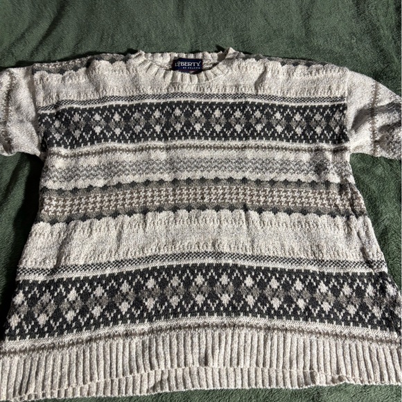 Super Cosy Woman’s Kint - Picture 1 of 3